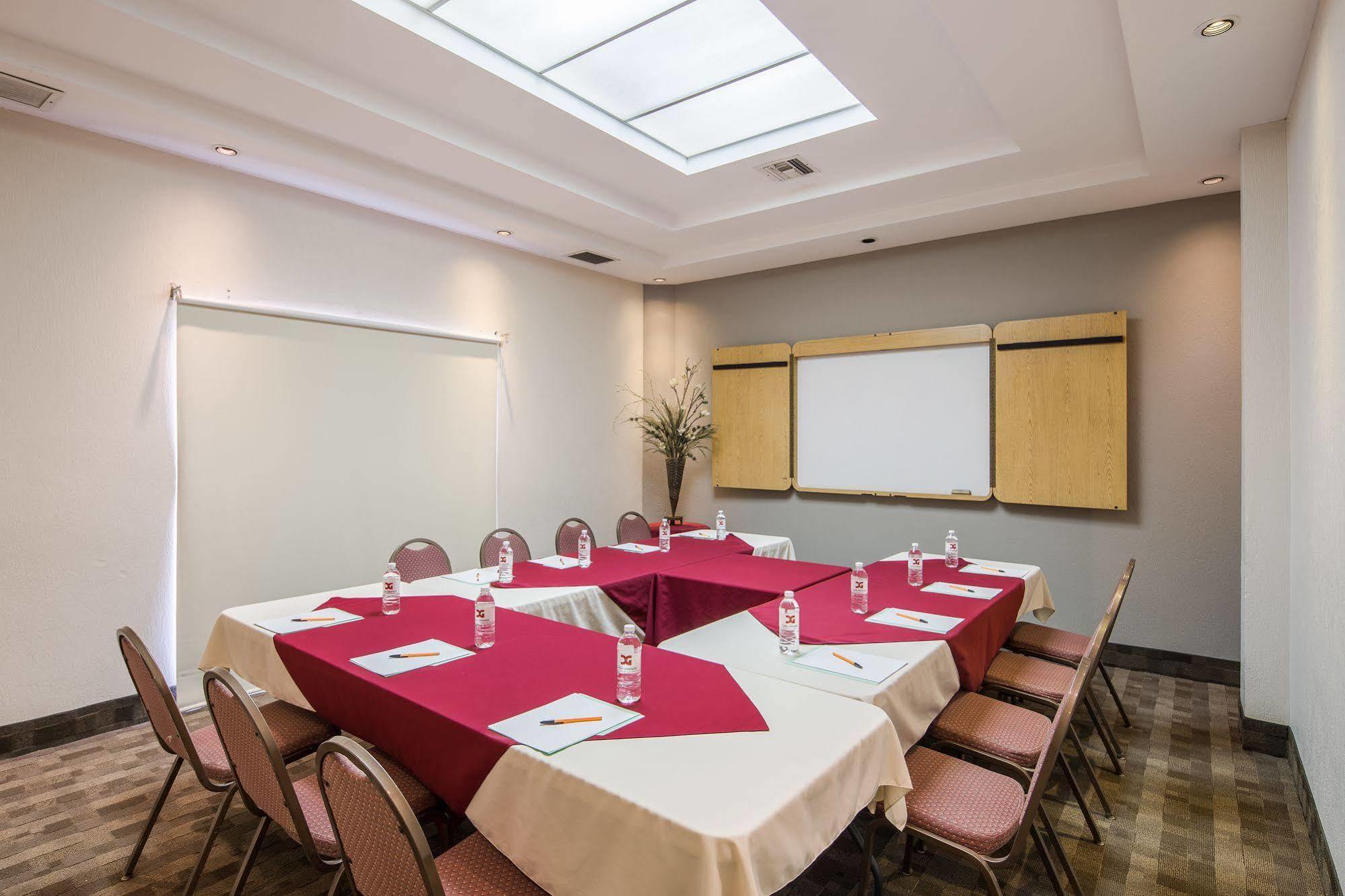 Casa Grande Delicias Otel Dış mekan fotoğraf